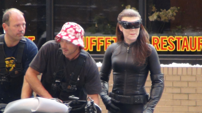 Illustration for article titled Dark Knight Rises Set Photos from WENN: Batwing, Tumbler, Catwoman's stunt double